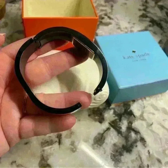 Kate Spade New York Carousel Watch - Picture 7 of 8